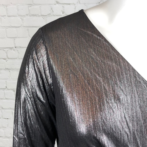 Alfani Metallic Twist Front Top Plus Size 2X - Picture 5 of 6